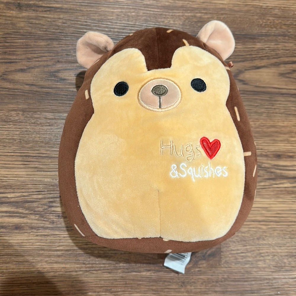 Squishmallows Hugs and Squishes Brown Hedgehog